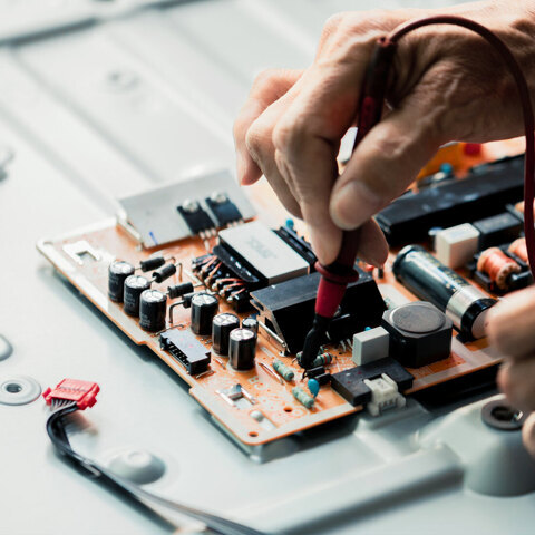 Представлены новые методы ремонта промышленной электроники